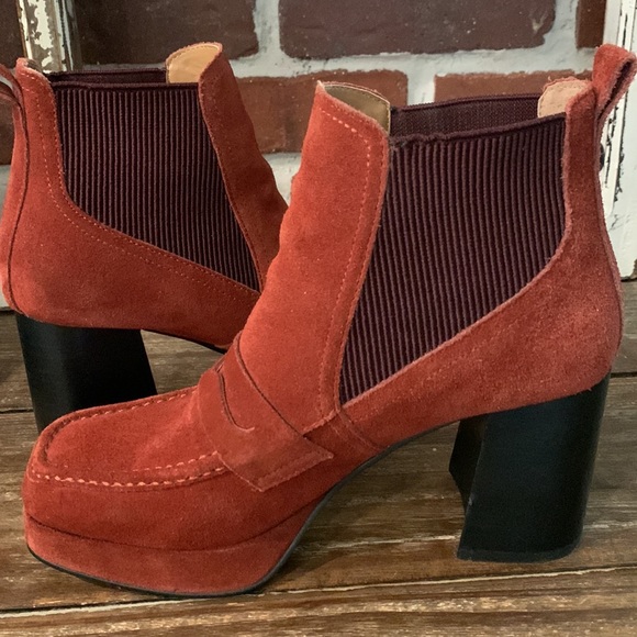 Steve Madden Suede Ankle Boots - Picture 1 of 12